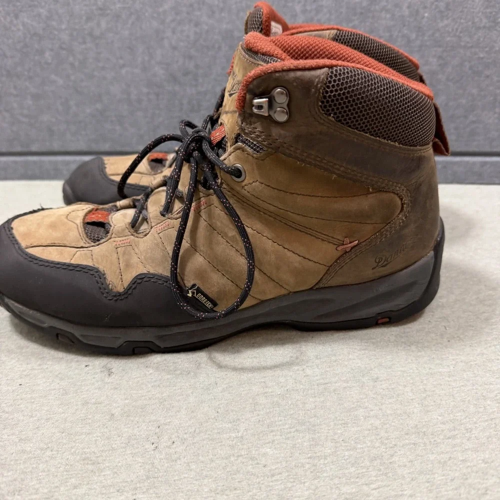 Danner Nobo Mid 6